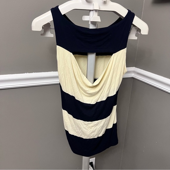 Striped tank blouse - Picture 2 of 3